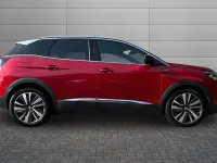 Used Peugeot 3008 Premium 181 HP (133 kW) 2020 Red SUV