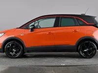 Usado Vauxhall Crossland GS Line 83 HP (61 kW) 2022 Laranja SUV