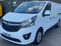 Second-hand Vauxhall Vivaro Sportive 125 CP (91 kW) 2019 Alb Monovolum