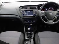 Used Hyundai i20 Premium 84 HP (61 kW) 2019 Grey Hatchback