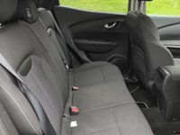 Usado Renault Kadjar Dynamique 130 HP (95 kW) 2016 Cinzento SUV