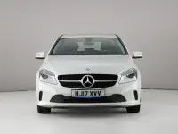 Used Mercedes A160 Executive 102 HP (75 kW) 2017 White Hatchback