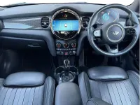 Used Mini Cooper Exclusive 134 HP (98 kW) 2023 Silver Hatchback