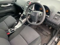 used Toyota Auris 1.6 V-Matic TR 5dr