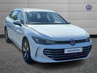 Usado VW Passat Life 147 HP (108 kW) 2025 Branco Carrinha