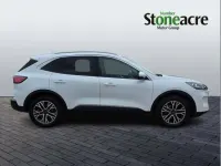 Used Ford Kuga Titanium 190 HP (139 kW) 2022 White SUV