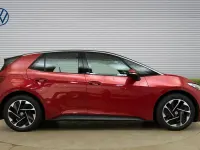 Used VW ID.3 Pro 150 kW (204 HP) 2024 Red Hatchback
