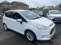 Używany Ford B-MAX Titanium 105 KM (77 kW) 2015 Biały Minivan