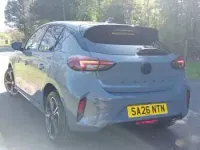 Novo Vauxhall Corsa Ultimate 100 HP (73 kW) 2025 Cinzento Citadino