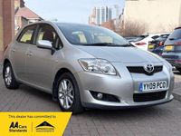 Used Toyota Auris 124 HP (91 kW) 2009 Silver Hatchback