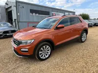Used VW T-Roc SE 150 HP (110 kW) 2018 Orange SUV