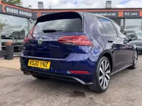 Używany VW Golf VII Advance 204 KM (150 kW) 2020 Niebieski Hatchback