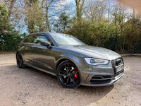 Begagnad Audi S3 Sportback Performance 2016 Grå Halvkombi