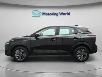 Used Nissan Qashqai Acenta Premium 140 HP (102 kW) 2022 Black SUV
