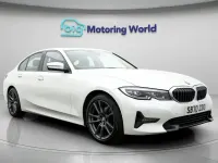 Używany BMW 320 Sport Line 184 KM (135 kW) 2021 Biały Sedan/Limuzyna