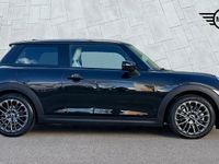 Used Mini Cooper Hatch 113 kW (154 HP) 2025 Black Hatchback
