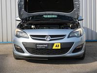 Used Vauxhall Astra 130 HP (95 kW) 2013 Silver Hatchback