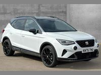 New Seat Arona Black Edition 115 HP (84 kW) 2025 White SUV