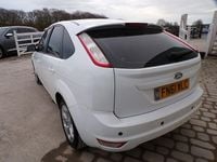 Used Ford Focus Sport 110 HP (80 kW) 2011 White Hatchback