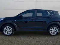 Usado Hyundai Tucson SE 116 HP (85 kW) 2020 Preto SUV