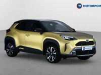 Used Toyota Yaris Hybrid Edition 116 HP (85 kW) 2022 Yellow Estate