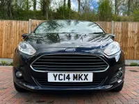 Usado Ford Fiesta Zetec 2014 Preto Citadino