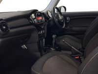 Used Mini ONE Hatch 102 HP (75 kW) 2016 Orange Hatchback