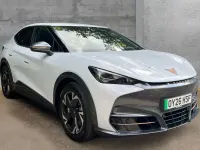 New Cupra Tavascan 210 kW (286 HP) 2026 Special metallic  white silver SUV