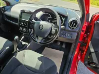 Used Renault Clio Dynamique 75 HP (55 kW) 2013 Red Hatchback