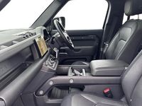 Used Land Rover Defender HSE Dynamic 249 HP (183 kW) 2024 Santorini black SUV