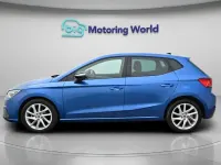 Używany Seat Ibiza FR 80 KM (58 kW) 2023 Niebieski Hatchback