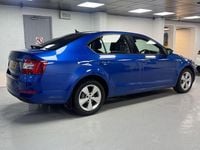 Used Skoda Octavia SE L 110 HP (80 kW) 2016 Blue Hatchback