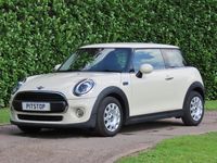 Used Mini ONE Classic 102 HP (75 kW) 2018 Pepper white Hatchback