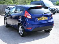 Usado Ford Fiesta Zetec 2015 Azul Citadino