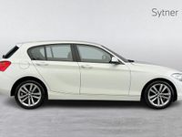Used BMW 118 Sport Line 134 HP (98 kW) 2015 White Hatchback
