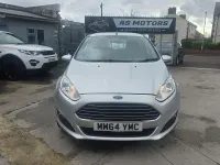 Used Ford Fiesta Zetec 82 HP (60 kW) 2015 Silver Hatchback