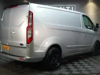 Usado Ford Transit Custom Limited 130 CV (95 kW) 2020 Plateado Van
