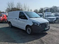 Begagnad Mercedes e-Vito Progressive 85 kW (116 HK) 2022 Vit Van