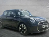 Used Mini Cooper Hatch 154 HP (113 kW) 2024 Black Hatchback