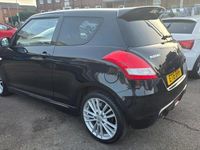 Usado Suzuki Swift Sport 136 HP (100 kW) 2015 Preto Citadino