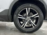 Used Volvo XC40 R-Design 161 HP (118 kW) 2022 Silver SUV