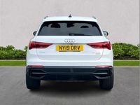 Used Audi Q3 Advanced 188 HP (138 kW) 2019 White SUV