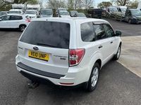 Used Subaru Forester 2010 White SUV