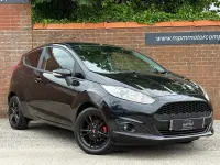 Used Ford Fiesta Zetec 82 HP (60 kW) 2015 Black Hatchback