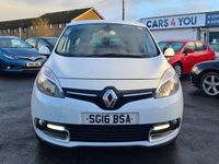 Used Renault Scénic III Dynamique 110 HP (80 kW) 2016 White MPV