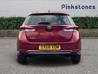 Used Toyota Auris Hybrid Design 2018 Red Hatchback