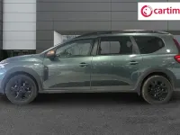 Used Dacia Jogger Extreme 140 HP (102 kW) 2025 Green MPV