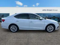 Used Skoda Octavia SE L 148 HP (108 kW) 2024 White Hatchback