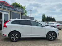 Begagnad Volvo XC60 R-Design 190 HK (139 kW) 2017 Vit SUV