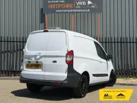 Used Ford Transit Courier Trend 75 HP (55 kW) 2018 White Van